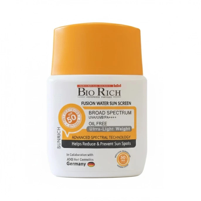 ضدآفتاب فیوژن واتر spf50 بی رنگ بایوریچ مدل sunrich حجم ۵۰ میل